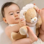 Peluche Sonoro Leone 27 cm – Flo, Ernest & Oli - immagine 2